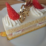 パティスリー オー フィル ドゥ ジュール - ショートケーキ