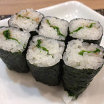 Edomae Bikkuri Sushi - 〆は梅しそ巻きです
