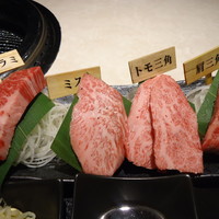 完全個室 牛の達人 秋葉原店 - 最高A5和牛セット