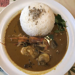 路地裏カレー Tiki - シーフードココナッツカレー