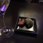 ワインバー コルク - サーモンのマリネとマッシュポテト