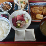 食い処 くりたや  那珂湊市場前 - 