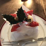 ランプカフェ - いちごのチーズケーキ