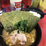 家系総本山 ラーメン 吉村家 - 