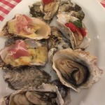 フォーエバー カフェアンドオイスターバー - 