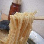 浜ラーメン - ラーメン　（チャーシュー入り）　中細麺