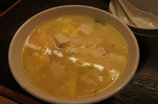 Shusaipinrinhoa - 玉子豆腐スープ