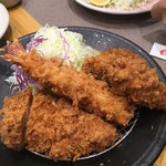 Tonkatsu Inaba Wakou - オープン記念 かき海老ロース定食