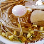 お食事処 龍華 - 豆もやしラーメン