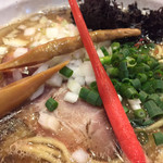 拉麺 札幌ばっち軒 - 醤油ラーメン、アップ