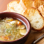 やきとん だいだら - ちょっとおつまみにアヒージョ