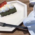 りんくりあんcafé - ケーキセット
            抹茶チーズケーキ
            ブレンドコーヒー