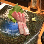 志らせ - カウンターのお隣さんから頂いたヒラマサ