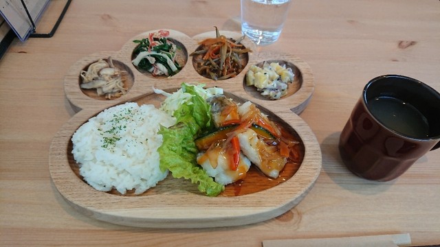 カフェ&キッチン テリア（Cafe&Kitchen TERRIER） - 角田（カフェ）の写真