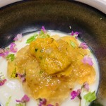 レヴォル - ジュレは蟹味噌。