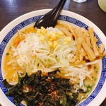 ラーメン明日香 - 味噌らーめん+若芽+モヤシ