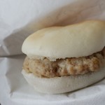 モスバーガー - 低アレルゲンバーガー(330円)です。