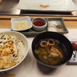 teppanyakidaininguchikusai - 滋賀県産みずかがみ米のＴＴＧ（トリュフたまごごはん）、味噌汁、香の物：ランチコース「菜の花」