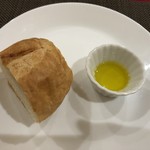 プチノエル - バゲッドおかわり自由