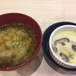 はま寿司 - 無料のアオサの味噌汁と茶碗蒸し