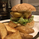 CENTER4 HAMBURGERS - 