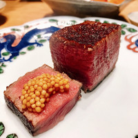 焼肉すどう 春吉 - ４度焼きステーキを個別にカット～