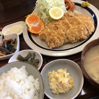 とんかつ いさお_1