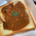 コウジ サンドイッチ - 12月限定のビーフシチュー