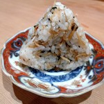 お料理 とみやま - じゃこにぎり