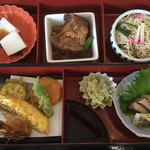 宇検食堂 - 島めぐり御膳　※重箱