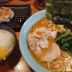 房総豚骨ラーメン こてメン堂 - 