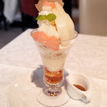 資生堂パーラー - 新潟県渡辺果樹園産 ル レクチェのパフェ