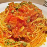 キッチンリブス - スペアリブとケイパーのアラビアータ