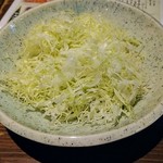 農村料理の店 もくもく - 最初に出てくる大盛りキャベツ