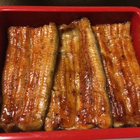 割烹 蒲焼 大沼 - ★うな重特上（5800円）★肉厚でふっくらな鰻。タレの甘辛バランスはどちらに偏る訳でなし。タレ量はご飯がバラけない程度で食べやすい。