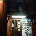 Terry's Local Comfort Food - 入り口