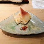 匠 進吾 - 北寄貝の炙り、七味