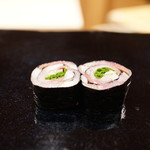 日本橋蛎殻町 すぎた - しめ鯖くるくる