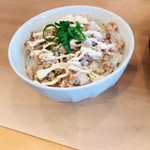 粉哲 - ランチセットのミニチャーマヨ丼