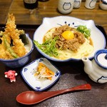 のらや - 牛肉かま玉セット　￥1,180