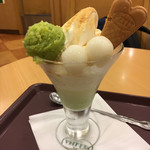 ベーカリーカフェ デリーナ - 