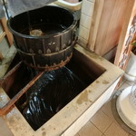 小川家 - 黒々とした鰻