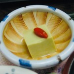 VILLA - カニ味噌を使用した豆腐