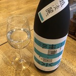 旬ものと日本酒 とみ笑 - 清泉 越淡麗。