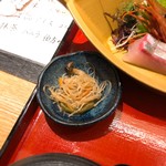 Kozakana Amochin - 小鉢が一品、ビーフンかな？