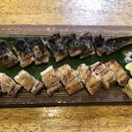 旬ものと日本酒 とみ笑 - 大井川の天然鰻