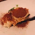 石窯ピッツァ＆旬野菜のイタリアン アルナッジョ - ティラミス