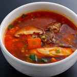 濃厚韓式肉膾牛肉湯