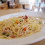 ブルーオーシャングリル - パスタランチ　しらすと明太子のペペロンチーノ　900円（税込）