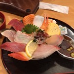 海鮮丼 魚しん - 